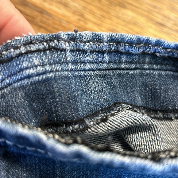 Miss Me Studded Belt Straight Jeans - Picture 7 of 7